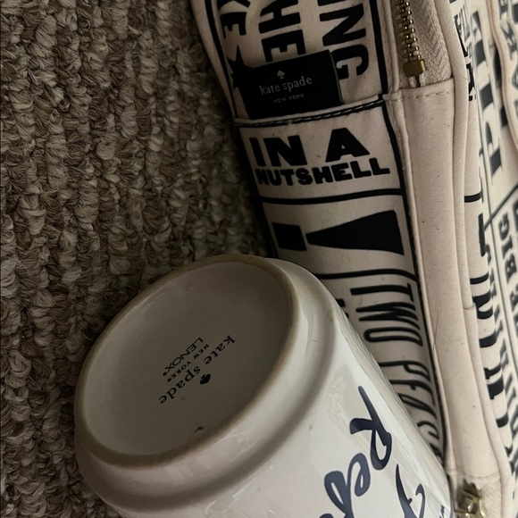 Kate Spade lunch tote and mug combo - Picture 3 of 3